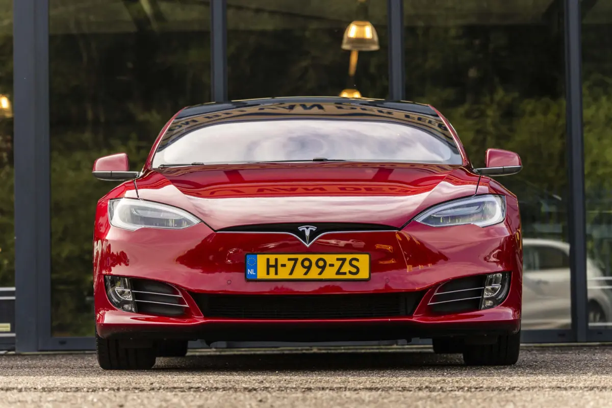 Performance Ludicrous 612pk 1e Eigenaar
