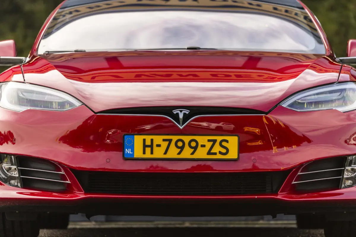 Performance Ludicrous 612pk 1e Eigenaar