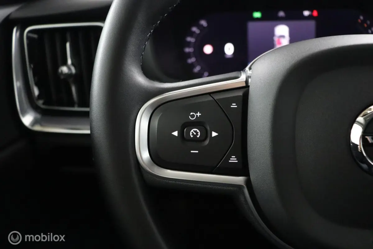 2.0 B3 Core | Google | Climate Control | Cruise Control | Trekhaak