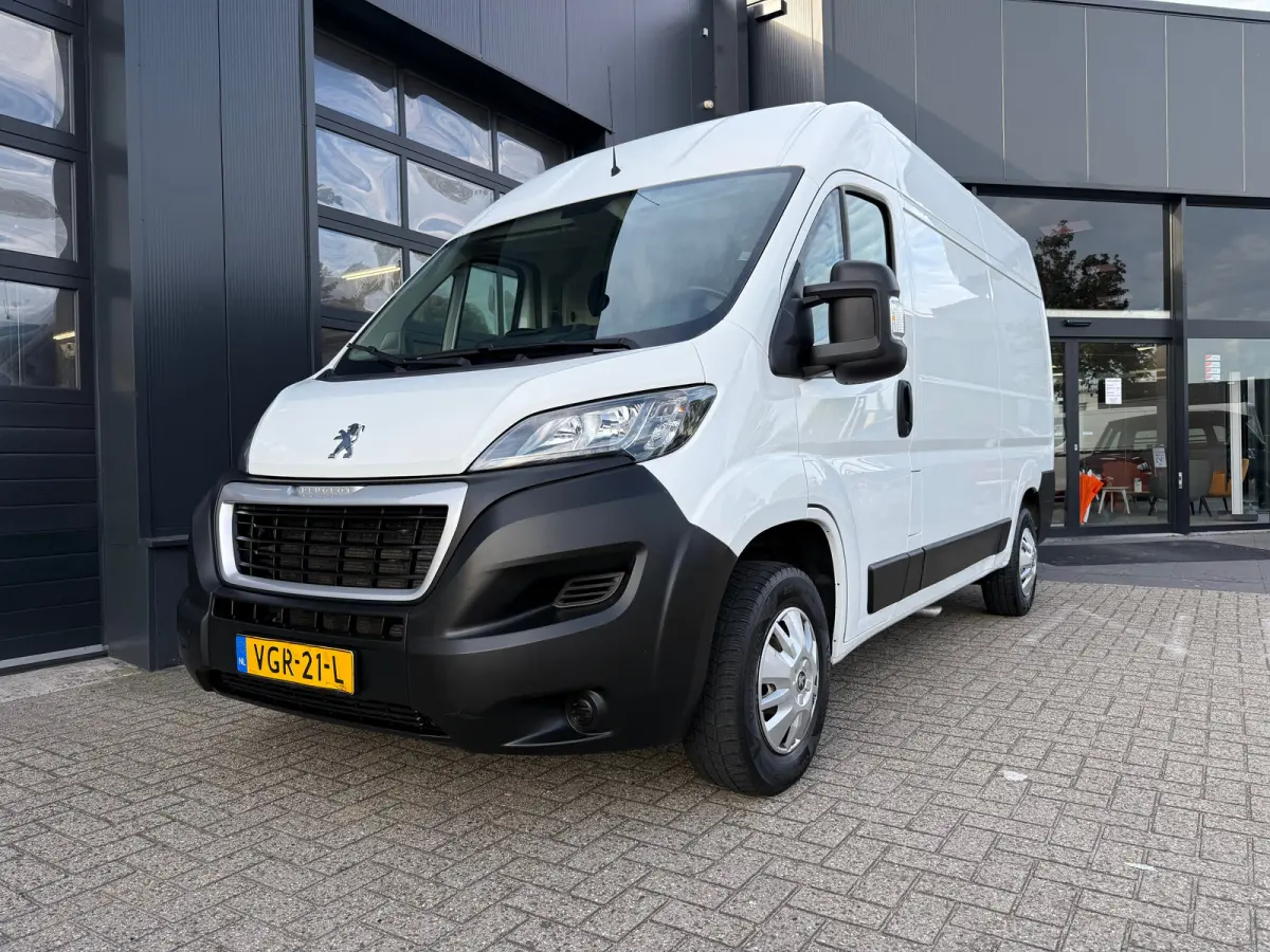 335 2.2 BlueHDi 140 L2H2 Premium | Sortimo | Camera | Trekhaak | | 2 zitplaatsen rechtsvoor | Achteruitrijcamera | Airco