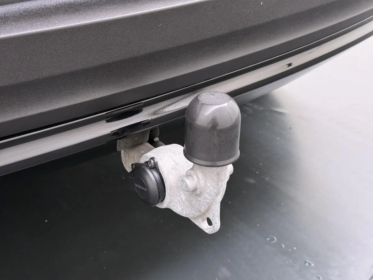 Core 70 kWh SOH 91%| ELEK. TREKHAAK| WINTERPAKKET| STOEL +STUURVERWARMING| WARMTEPOMP| ACHTERUITRIJCAMERA| RIJKLAARPRIJS INCL. 12 MND BOVAG GARANTIE