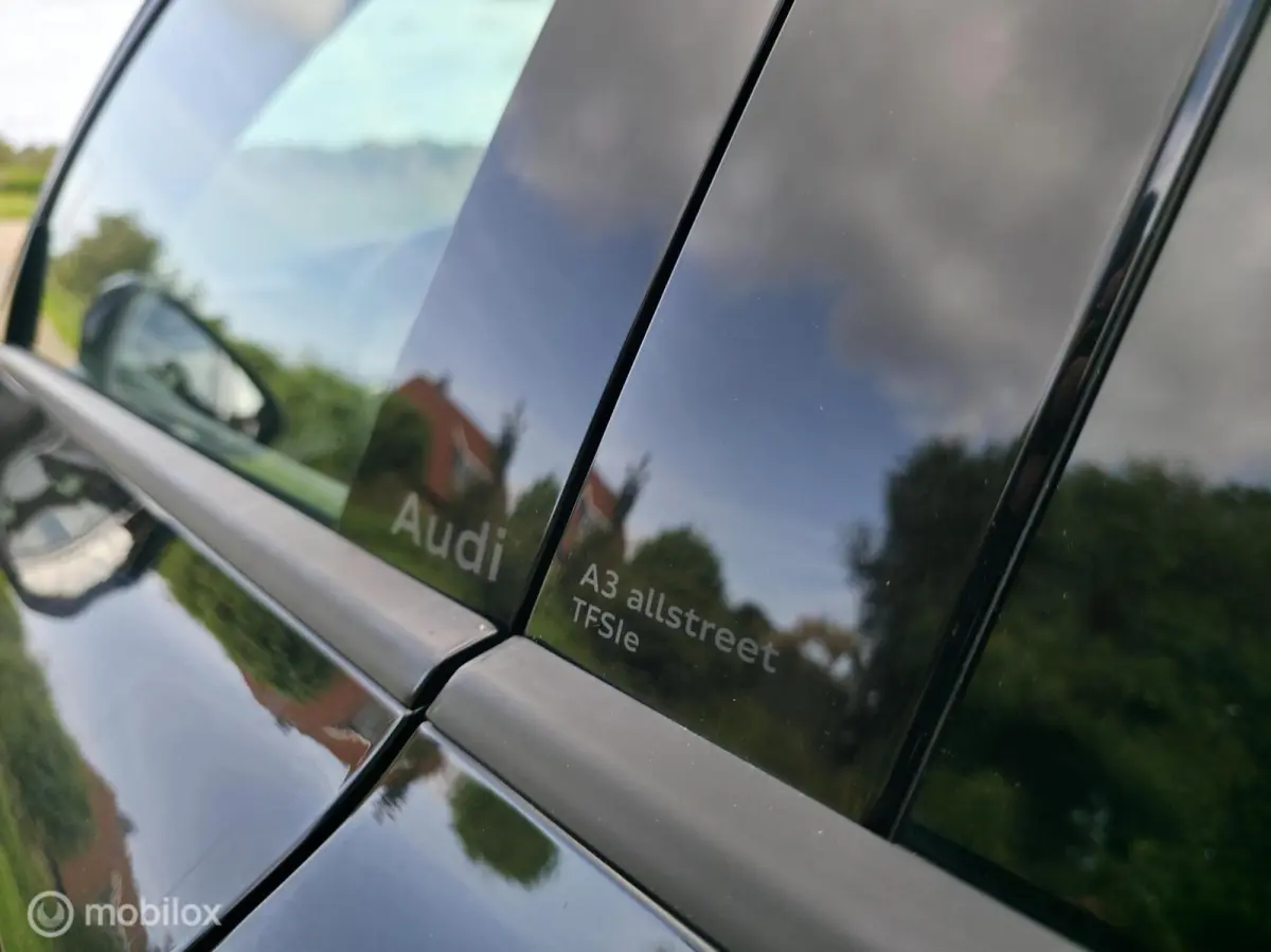 40 TFSI e / 3x S-Line / Sfeer / Cam / Navi