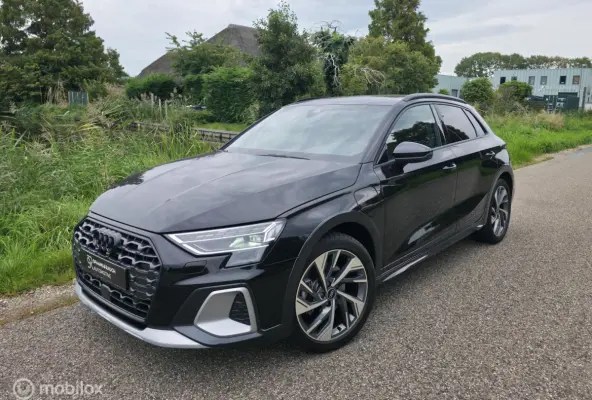 40 TFSI e / 3x S-Line / Sfeer / Cam / Navi