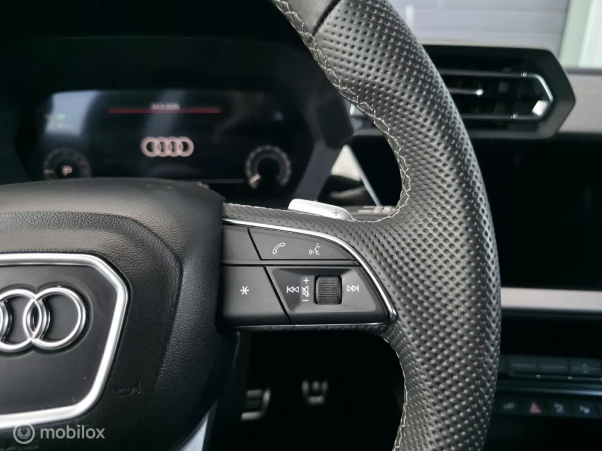 40 TFSI e / 3x S-Line / Sfeer / Cam / Navi