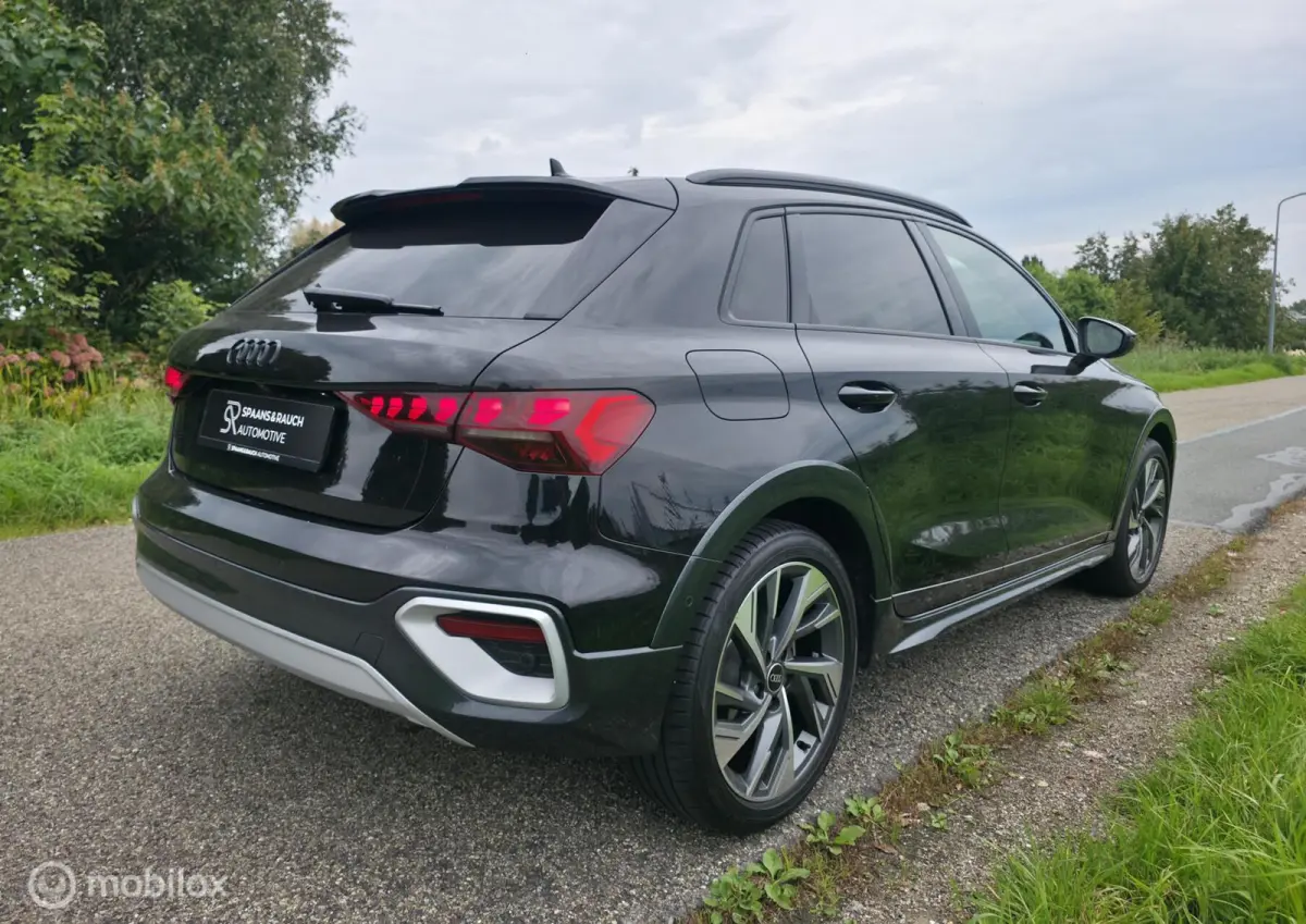 40 TFSI e / 3x S-Line / Sfeer / Cam / Navi