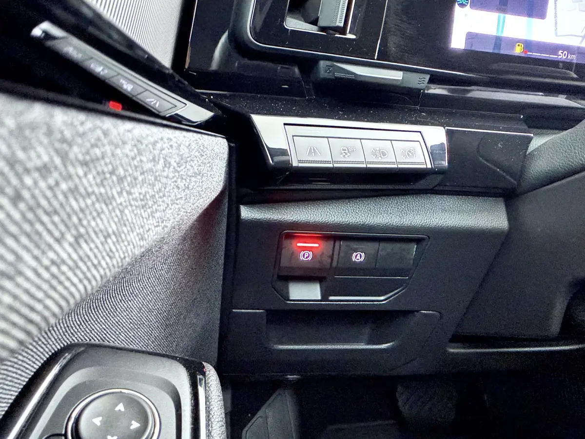 1.2 E-Tech full hybrid 200 evolution / Camera / Carplay / Navigatie / Winterpakket | Achteruitrijcamera | Apple Carplay/Android Auto|telefoonintegratie premium | Cruise control