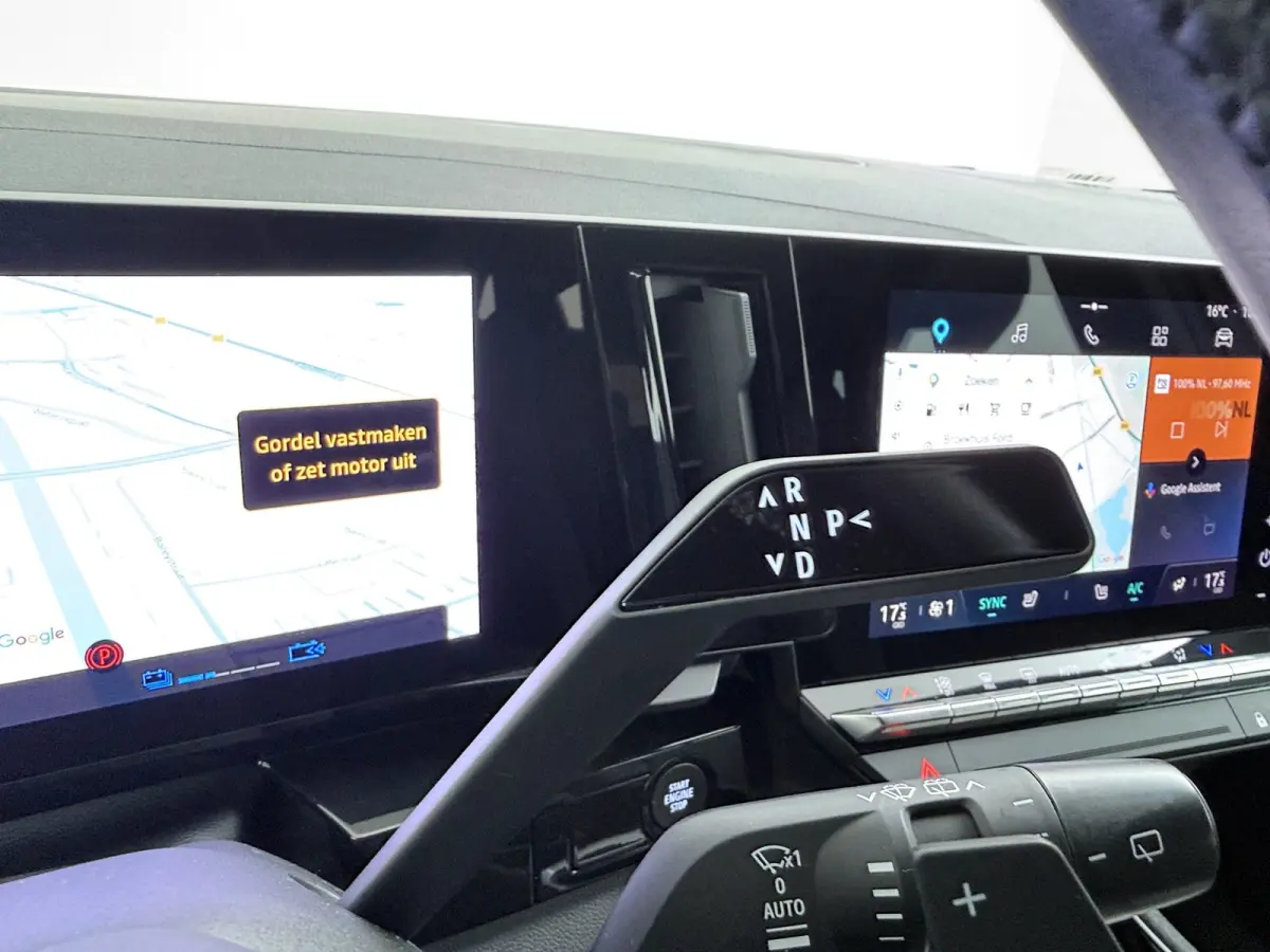 1.2 E-Tech full hybrid 200 evolution / Camera / Carplay / Navigatie / Winterpakket | Achteruitrijcamera | Apple Carplay/Android Auto|telefoonintegratie premium | Cruise control