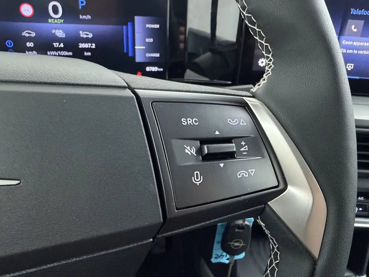 Extended range GS 54 kWh 8 JAAR GARANTIE / Navigatie / Camera / Stuur -en Stoelverwarmd / Dodehoek / Parkeersensoren / Carplay / LED