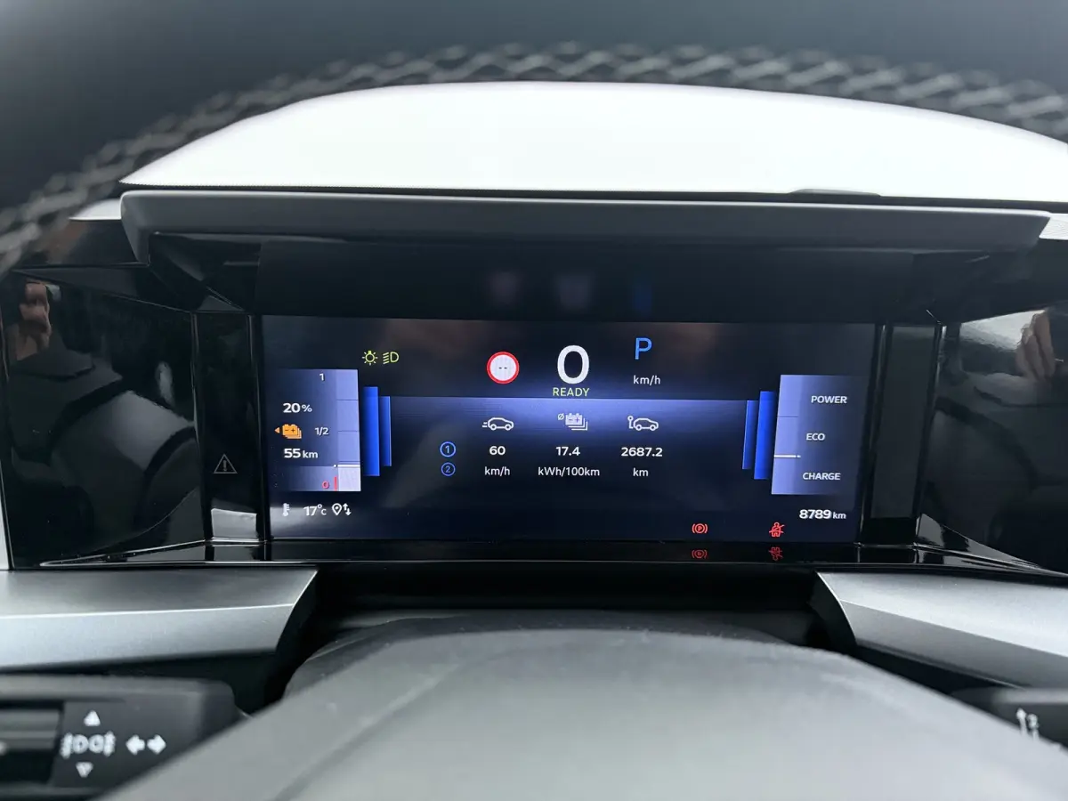 Extended range GS 54 kWh 8 JAAR GARANTIE / Navigatie / Camera / Stuur -en Stoelverwarmd / Dodehoek / Parkeersensoren / Carplay / LED