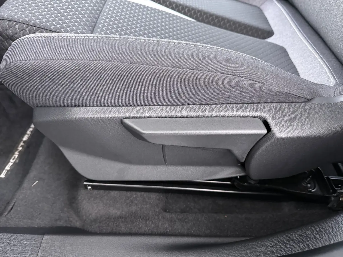 Extended range GS 54 kWh 8 JAAR GARANTIE / Navigatie / Camera / Stuur -en Stoelverwarmd / Dodehoek / Parkeersensoren / Carplay / LED