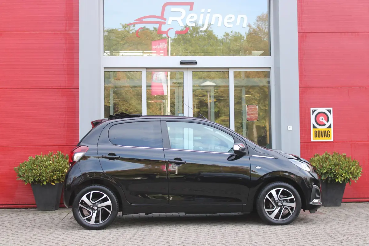 1.0 e-VTi 72PK ALLURE TOP! | CLIMATE CONTROL | ACHTERUITRIJ CAMERA | APPLE CARPLAY/ANDROID AUTO | CRUISE CONTROL | DAB+ RADIO | KEYLESS ENTRY/START | LANE ASSIST | LICHTMETALEN VELGEN |