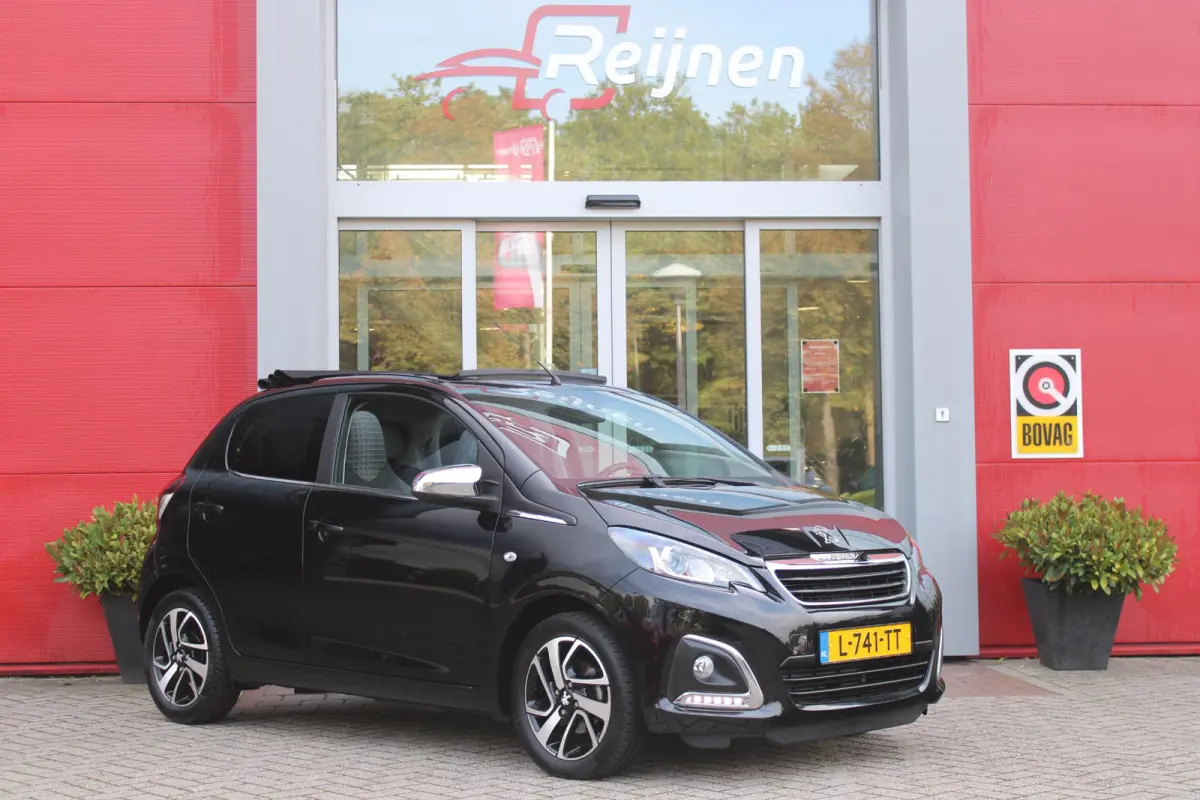 1.0 e-VTi 72PK ALLURE TOP! | CLIMATE CONTROL | ACHTERUITRIJ CAMERA | APPLE CARPLAY/ANDROID AUTO | CRUISE CONTROL | DAB+ RADIO | KEYLESS ENTRY/START | LANE ASSIST | LICHTMETALEN VELGEN |