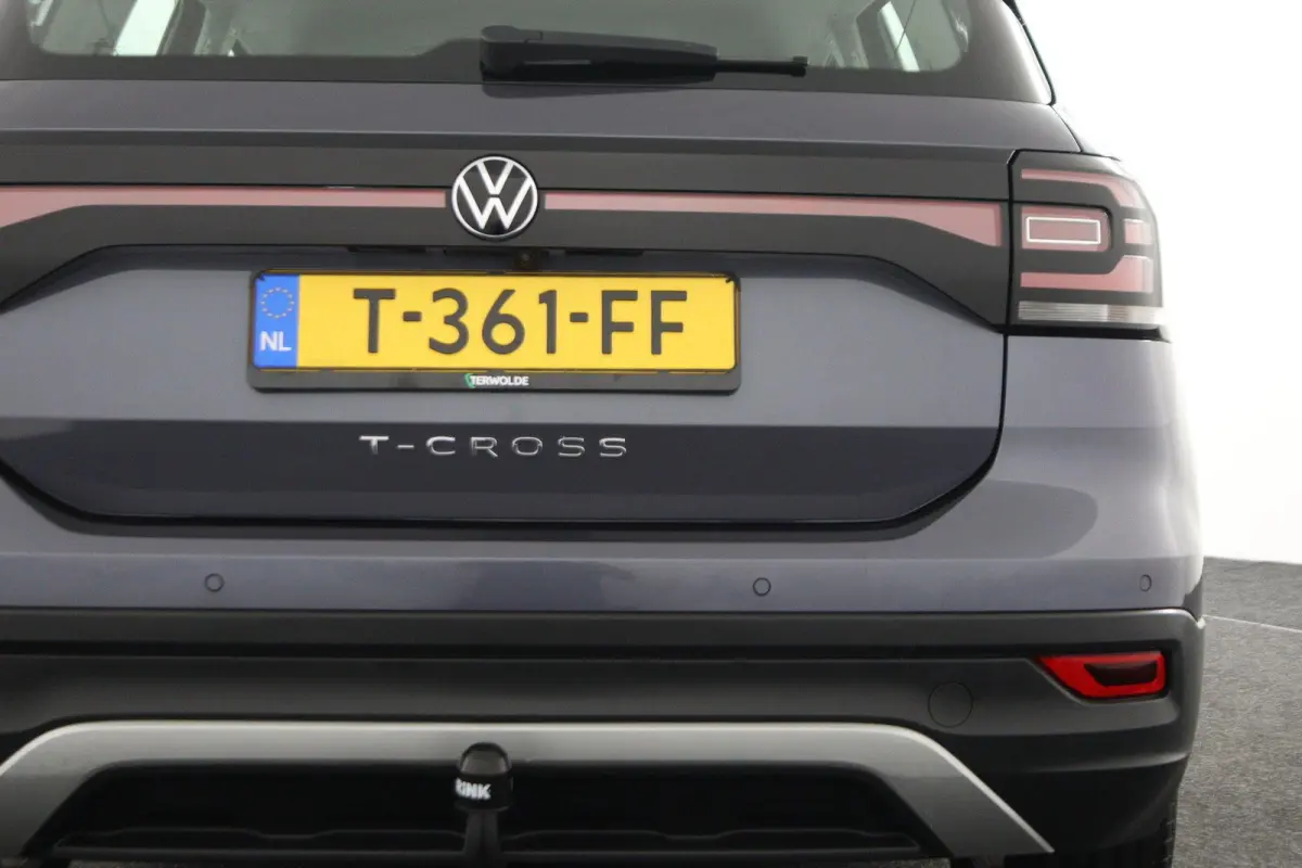 1.0 TSI Life | Trekhaak | Achteruitrijcamera | Navigatie | Stoelverwarming |