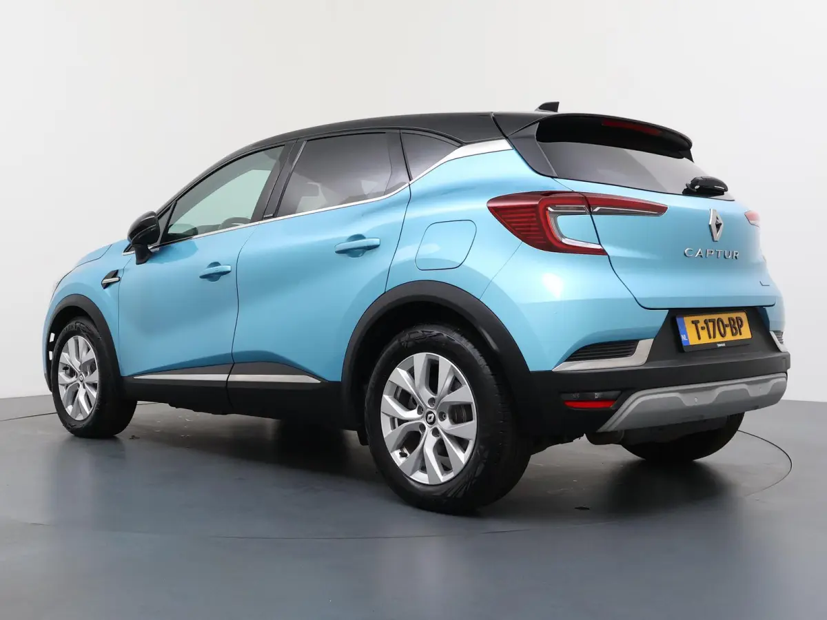 E-Tech Plug-in Hybrid 160 Intens | Adapt. Cruise | Groot Navi | Parkeercamera |