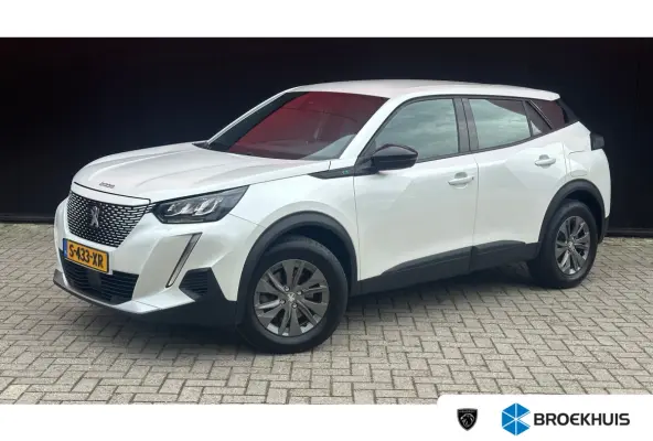 EV Active Pack 50 kWh | Navigatie | Camera | Apple Carplay / Android Auto | SOH 97,56% | Achterbank in delen neerklapbaar | Achteruitrijcamera | Airco (automatisch)