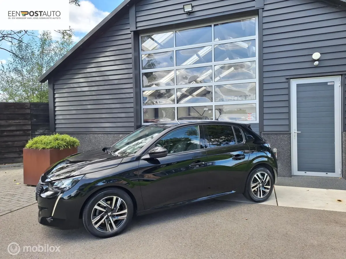 1.2 PureTech Allure Pack 1 Eig. NL-Auto ! BTW-Auto ! Camera 360, Climate-Control, Cruise-Control, Led, LM-Velgen.