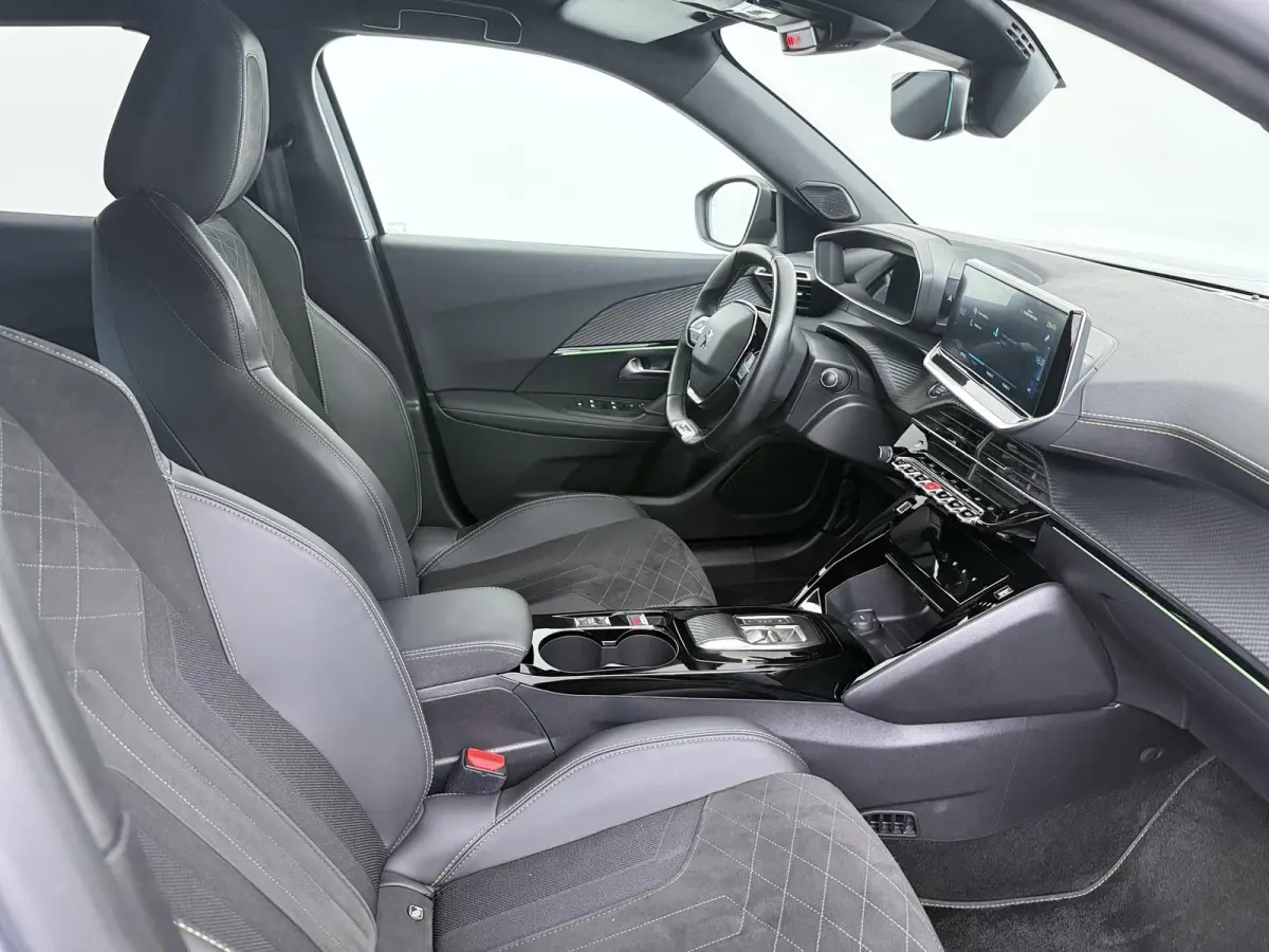 EV GT Pack 50 kWh | Panoramadak | Adaptieve Cruise | Stoelverwarming | 27.699 km |
