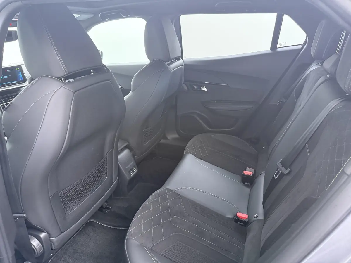 EV GT Pack 50 kWh | Panoramadak | Adaptieve Cruise | Stoelverwarming | 27.699 km |