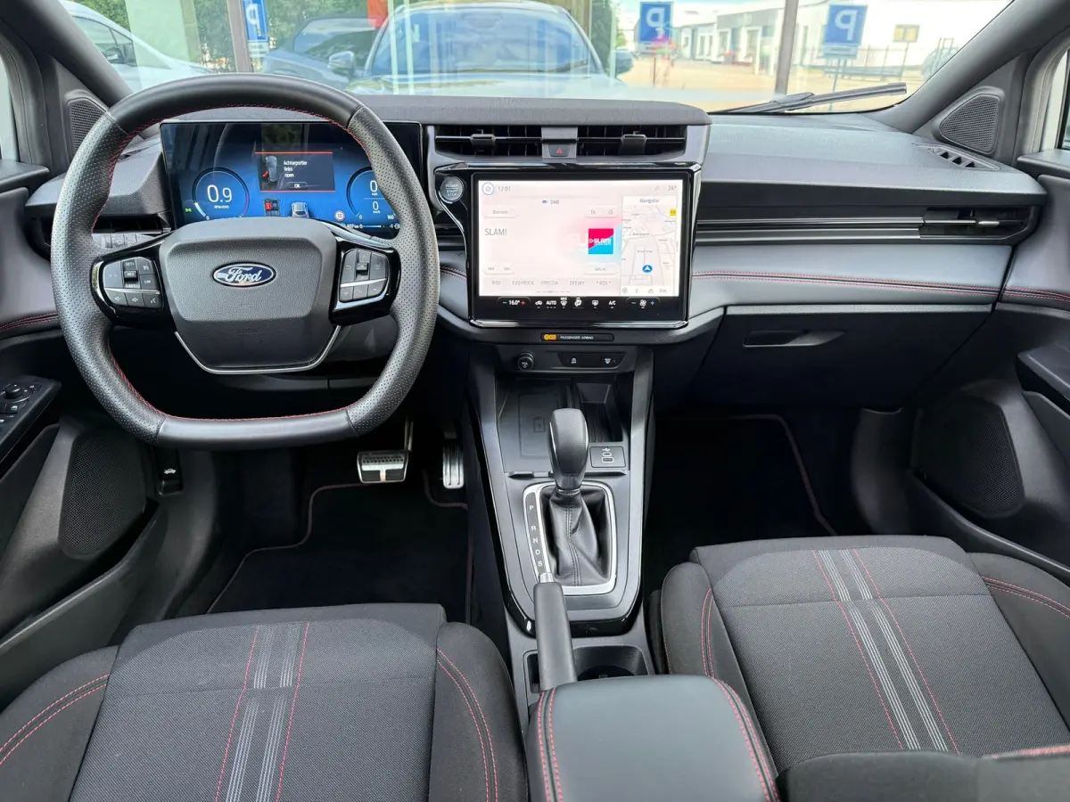 1.0 EcoBoost ST-Line - Automaat - Camera - Navi - Climate - Parkeerhulp