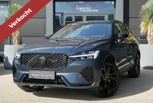 2.0 T6 Plug-in hybrid AWD Plus Black Edition | Panoramadak | HUD | Trekhaak Volvo XC60 2.0 T6 Plug-in Hybrid AWD Plus Black Edition met 2.0 viercilinder plug-in hybride aandrijflijn en 350 P