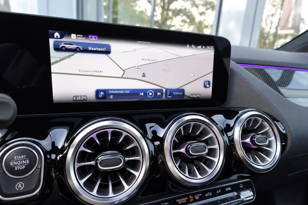 180 AMG PANO KEYLESS HUD SFEER