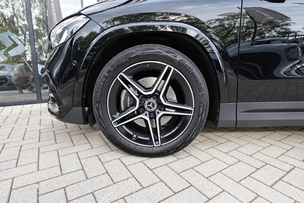 180 AMG PANO KEYLESS HUD SFEER