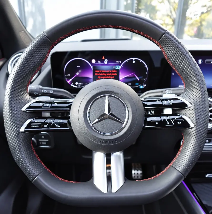 180 AMG PANO KEYLESS HUD SFEER