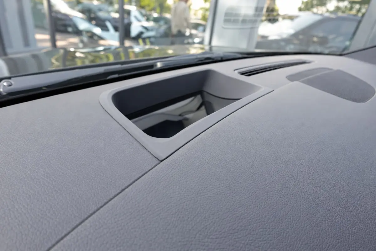 180 AMG PANO KEYLESS HUD SFEER