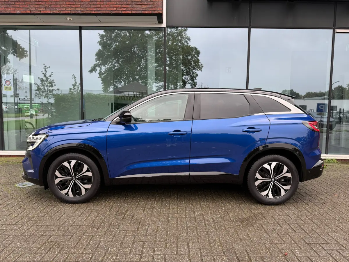 1.2 E-Tech full hybrid 200 techno - Automaat - Navi - 360 Camera - LED - Climate