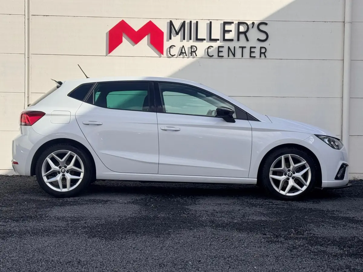 1.0 TSI FR AUT CARPLAY CAMERA Maxton Design