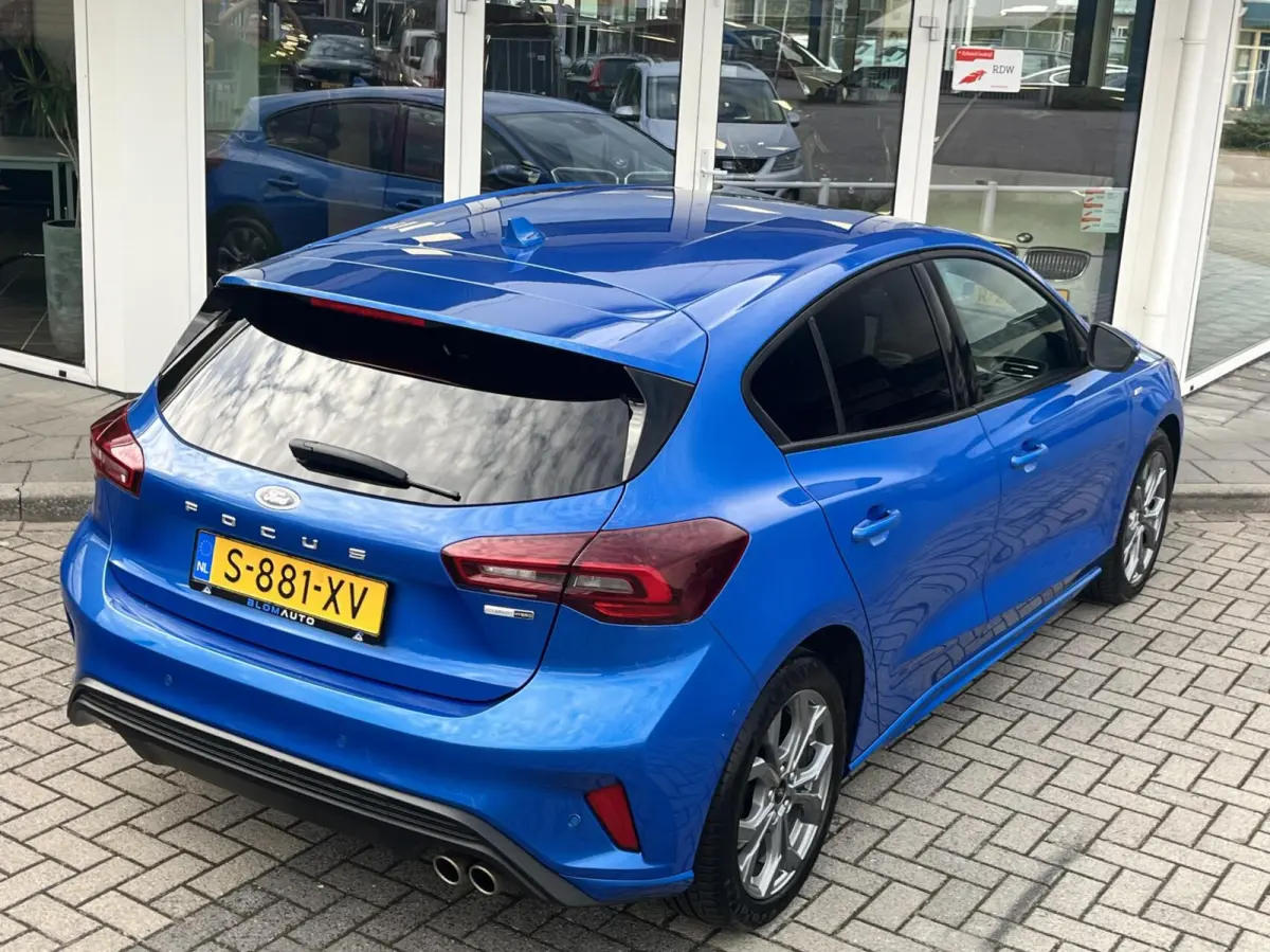 EcoBoost Hybrid ST Line GROOTSCHERM+NL AUTO+LED