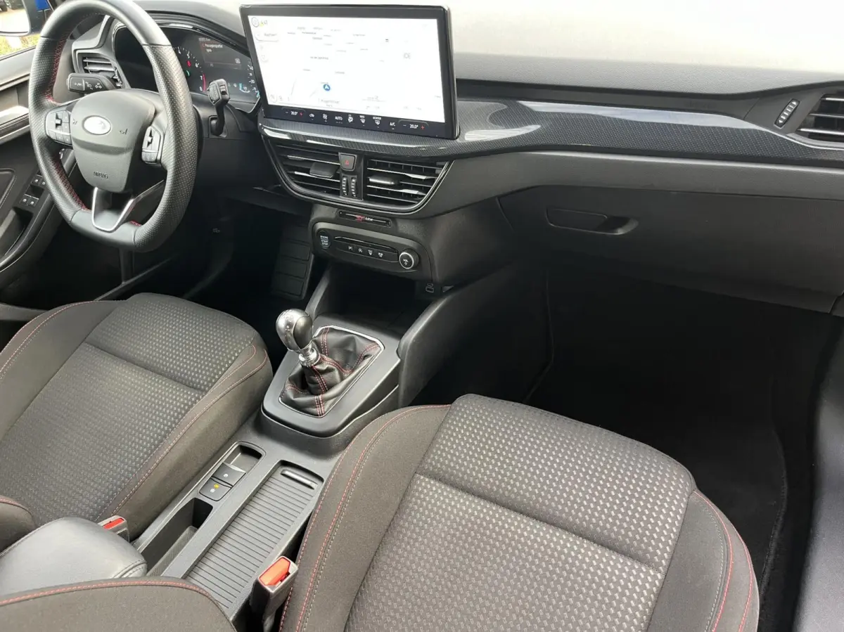 EcoBoost Hybrid ST Line GROOTSCHERM+NL AUTO+LED