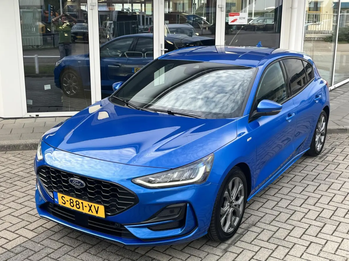 EcoBoost Hybrid ST Line GROOTSCHERM+NL AUTO+LED