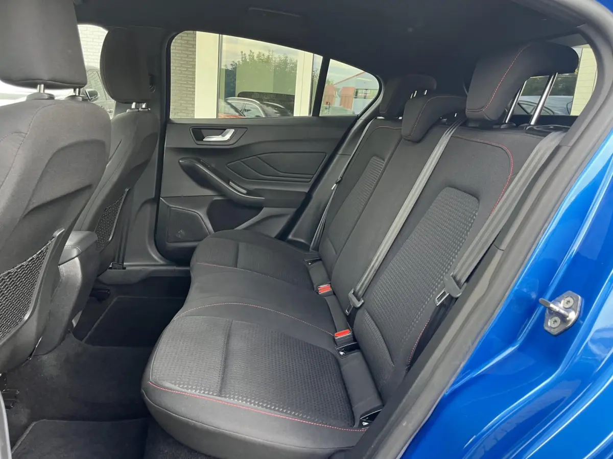 EcoBoost Hybrid ST Line GROOTSCHERM+NL AUTO+LED