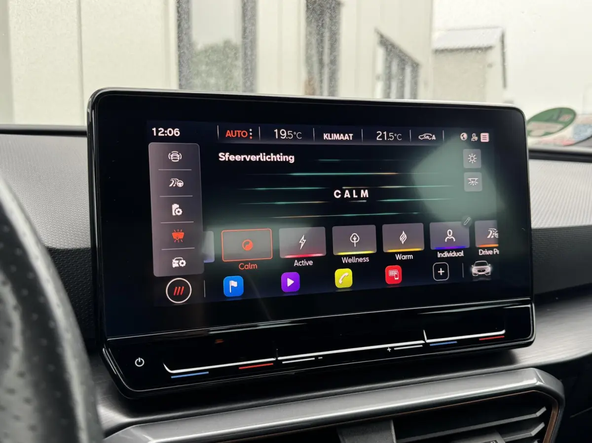 1.4 e-Hybrid VZ Business SOH 93% | Half Leder | Digital cockpit | Navigatie | Adaptive cruise | Sfeerverlichting | Sensoren