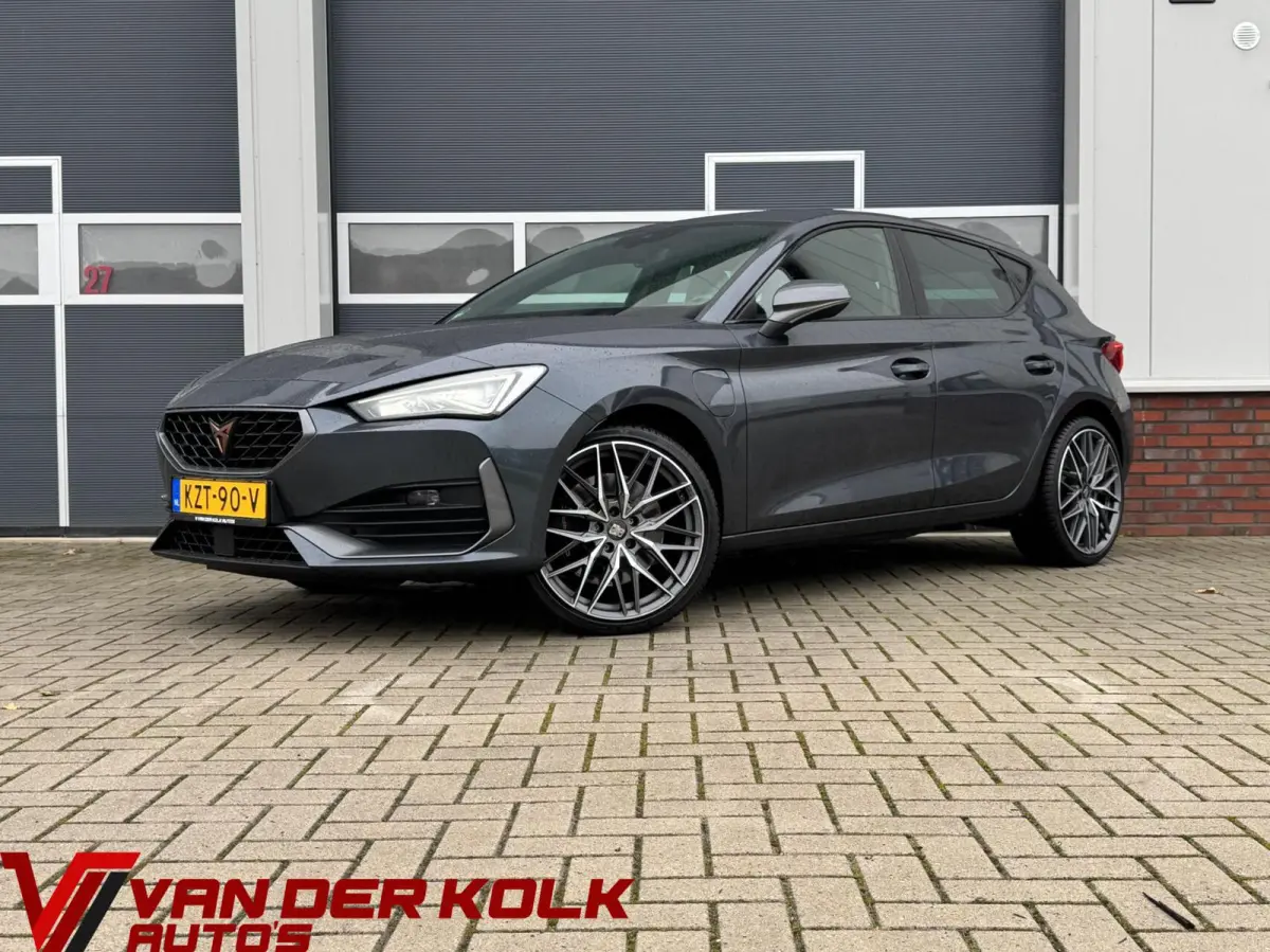 1.4 e-Hybrid VZ Business SOH 93% | Half Leder | Digital cockpit | Navigatie | Adaptive cruise | Sfeerverlichting | Sensoren