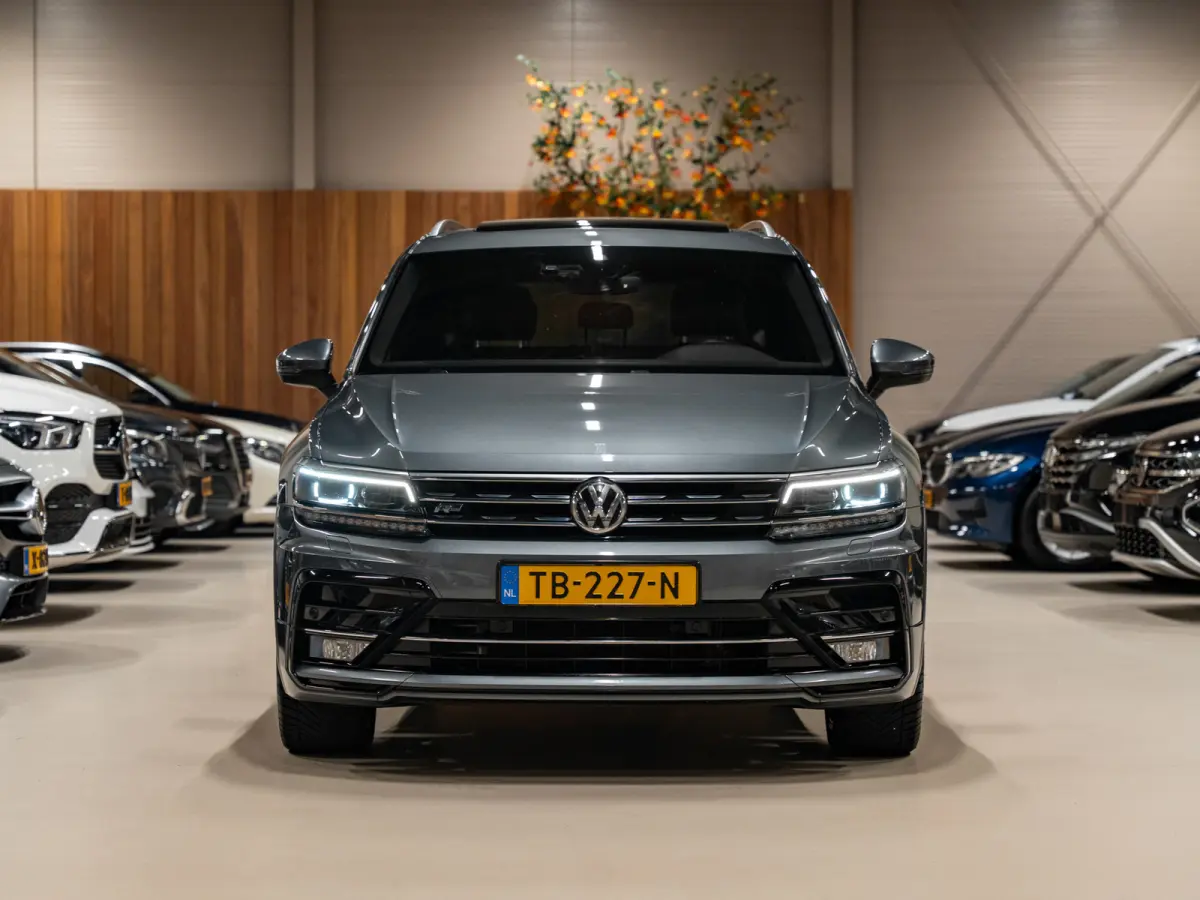 1.4 TSI DSG 3X R-Line, Pano, Voll Led, Virtual, Blind Spot, ACC, Cam, Dynaudio, Apple Carplay, Memory
