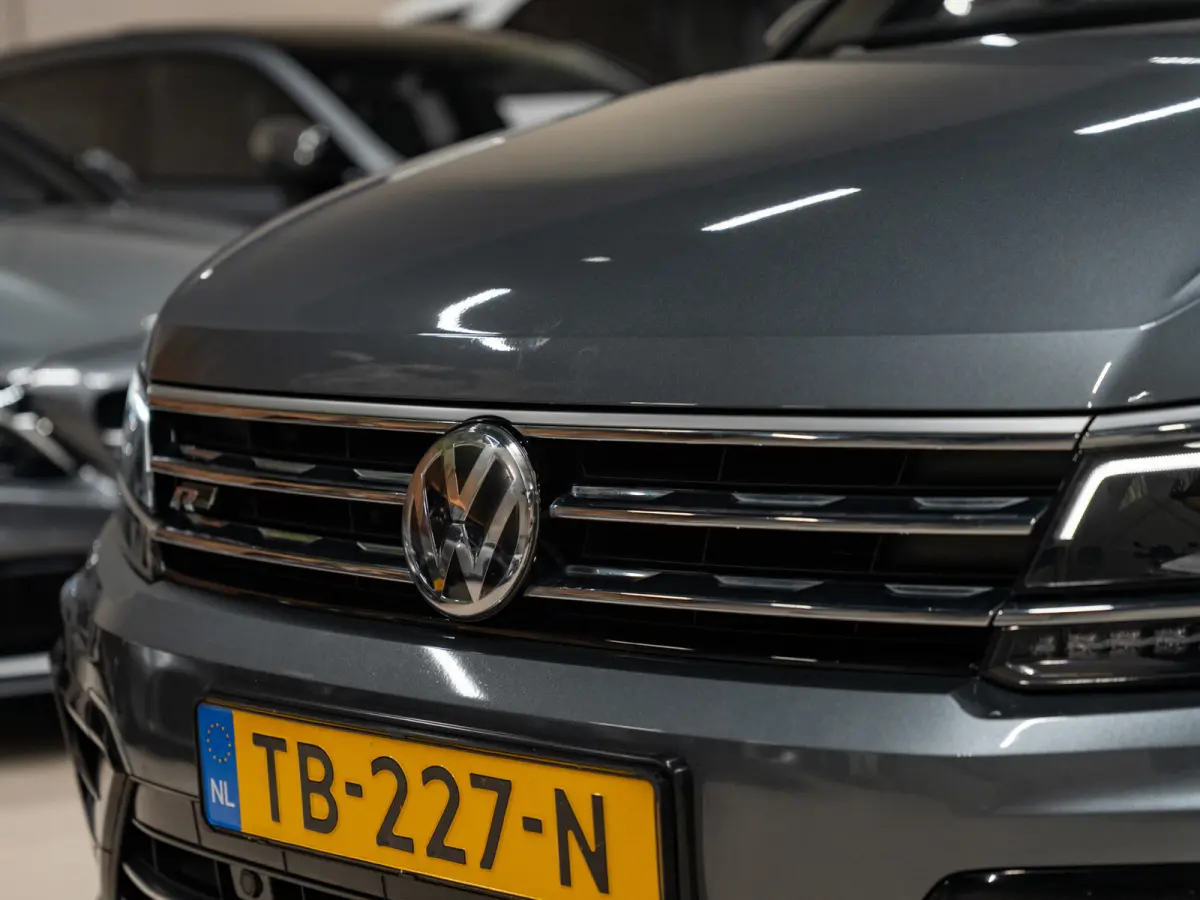 1.4 TSI DSG 3X R-Line, Pano, Voll Led, Virtual, Blind Spot, ACC, Cam, Dynaudio, Apple Carplay, Memory