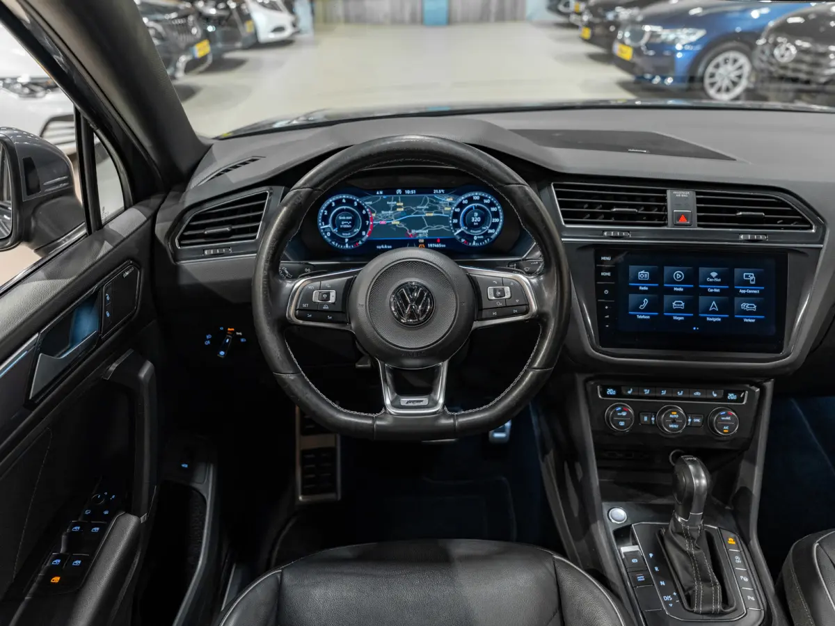 1.4 TSI DSG 3X R-Line, Pano, Voll Led, Virtual, Blind Spot, ACC, Cam, Dynaudio, Apple Carplay, Memory