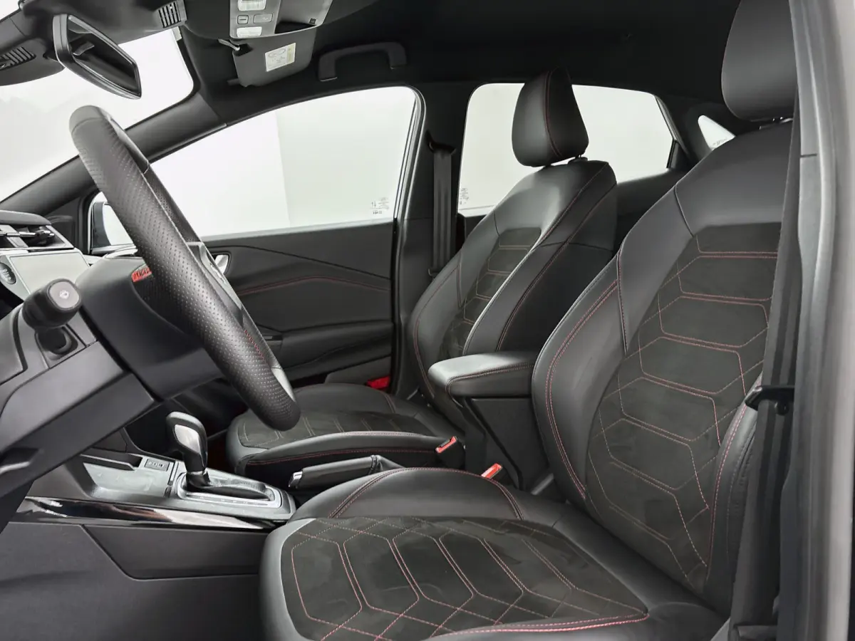 EcoBoost ST-Line X 155PK | 360 CAMERA | KEYLESS | NAVI | WINTERPACK | ELEKTR. A-KLEP | ADAPTIVE CRUISE | ALL SEASON BANDEN | CARPLAY