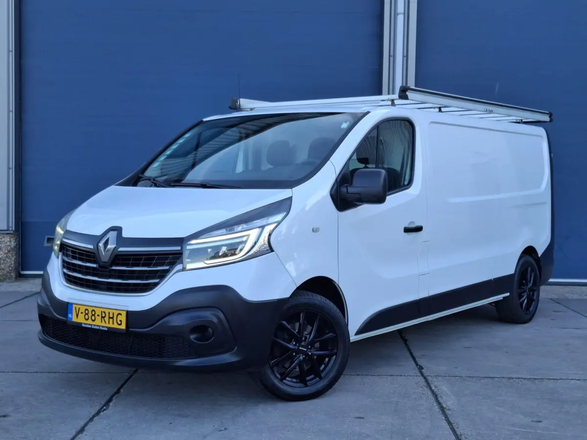 2.0 dCi 120 T29 L2H1 Luxe AIRCO / KASTEN INRICHTING / 3 ZITS / IMPERIAL / EURO 6