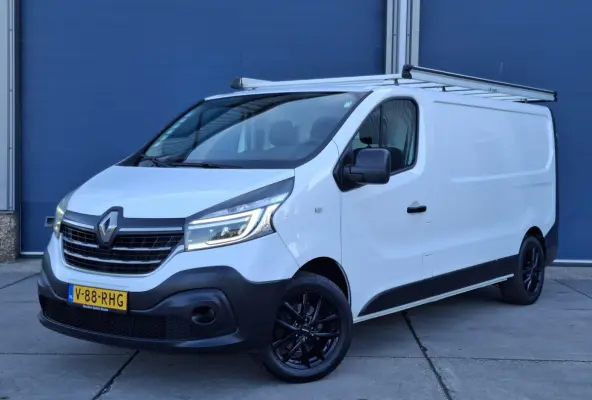 2.0 dCi 120 T29 L2H1 Luxe AIRCO / KASTEN INRICHTING / 3 ZITS / IMPERIAL / EURO 6