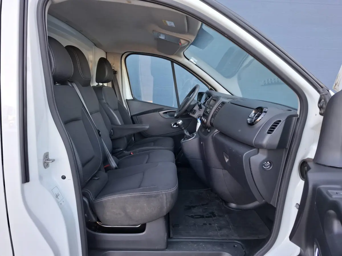 2.0 dCi 120 T29 L2H1 Luxe AIRCO / KASTEN INRICHTING / 3 ZITS / IMPERIAL / EURO 6
