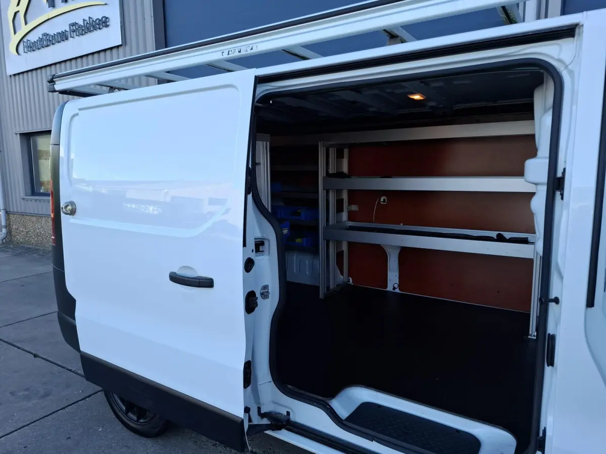 2.0 dCi 120 T29 L2H1 Luxe AIRCO / KASTEN INRICHTING / 3 ZITS / IMPERIAL / EURO 6