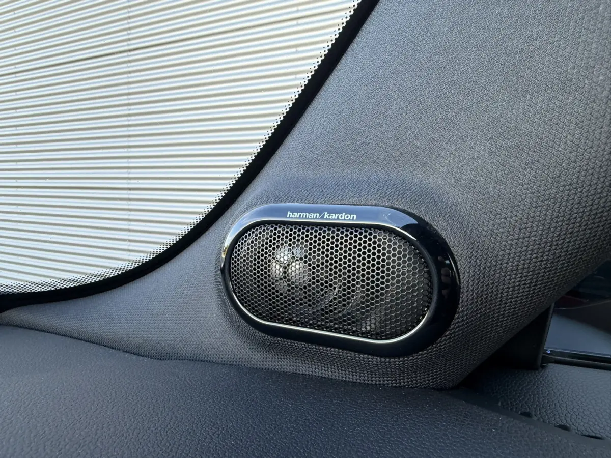 1.5 Cooper John Cooper Works Dalston Panoramadak Harman-Kardon Sound Keyless Entry Achteruitrijcamera