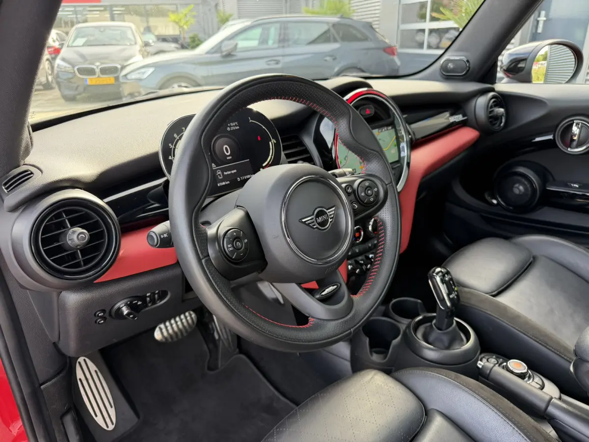 1.5 Cooper John Cooper Works Dalston Panoramadak Harman-Kardon Sound Keyless Entry Achteruitrijcamera