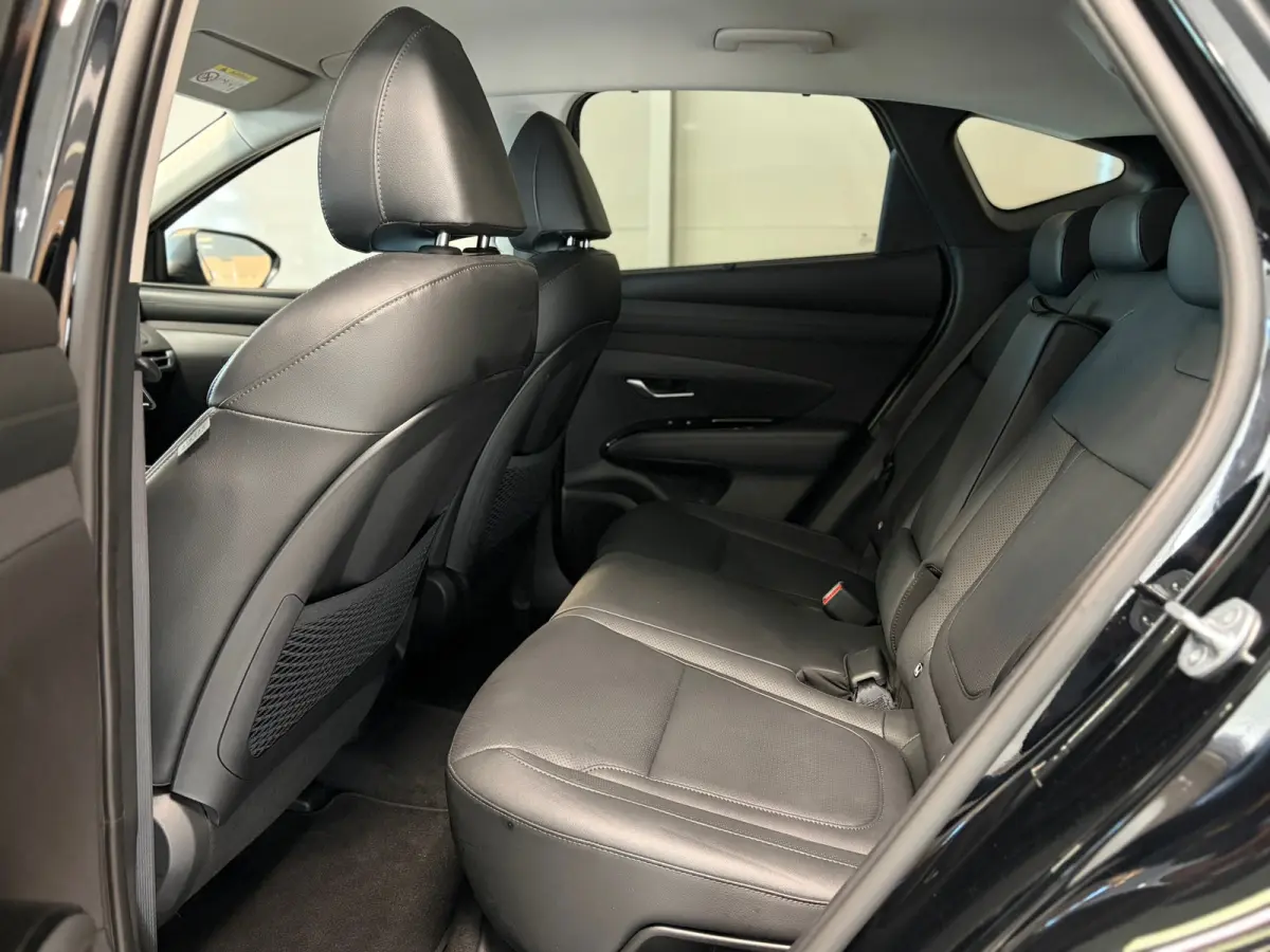 Premium 1.6 T-GDI PHEV | 360 Camera | Lederen bekleding | SOH 100% |