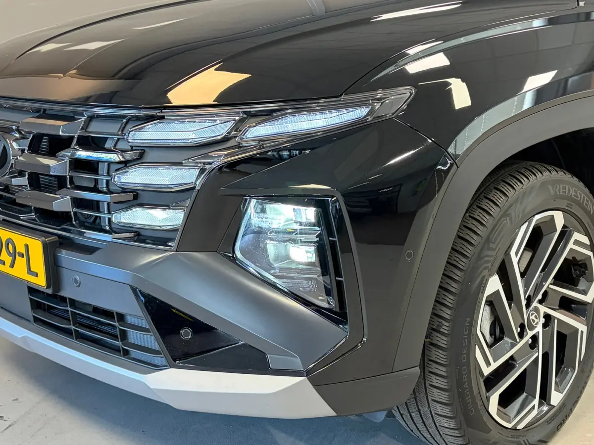 Premium 1.6 T-GDI PHEV | 360 Camera | Lederen bekleding | SOH 100% |