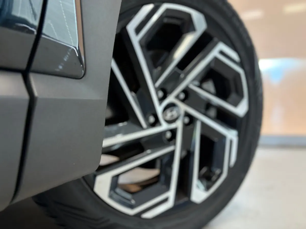 Premium 1.6 T-GDI PHEV | 360 Camera | Lederen bekleding | SOH 100% |