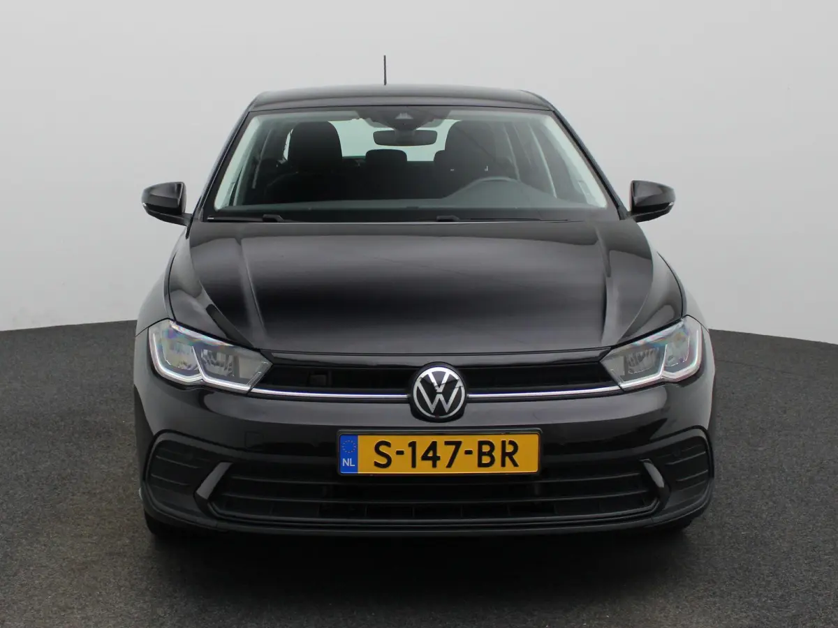 1.0 TSI Life 95 PK| Origineel Nederlands | Dealeronderhouden | Parkeersensoren Voor & Achter | 17 Inch Velgen | Adaptieve Cruise Control | Apple Carplay